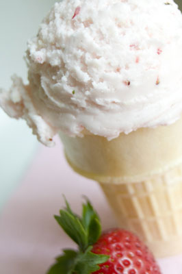 Strawberry ice cream substitute looks like real ice cream. Yes, really! [Credit: Focal length: 50mm